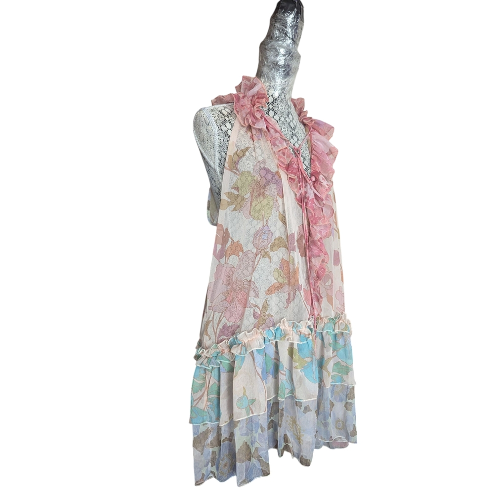 Beulah Style Floral Print Ruffle Tiered Sleeveless Dress.